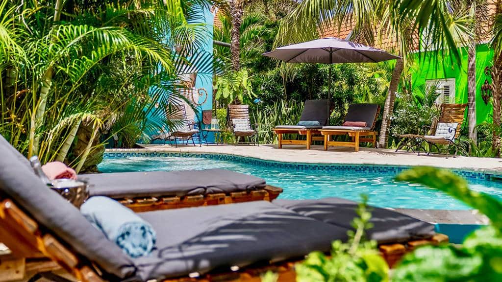 Pietermaai Boutique Hotel pool- Signature