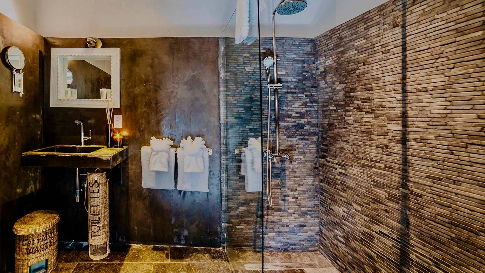 Pietermaai Boutique Hotel - Duplex Suite - Luxury Bathroom